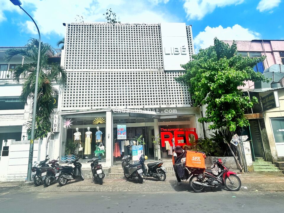 Cho thuê nhà Mặt tiền đường Thi Sách, Quận 1. DT 8m x 30m - Trệt 3 Lầu