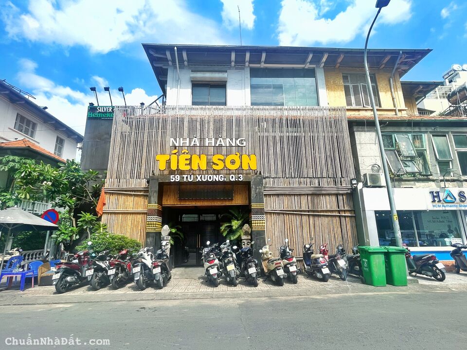 Cho thuê nhà mặt tiền Nguyễn Thị Minh Khai, Bến Thành, Quận 1 - DT 7m x 25m - 3 Tầng Thang máy