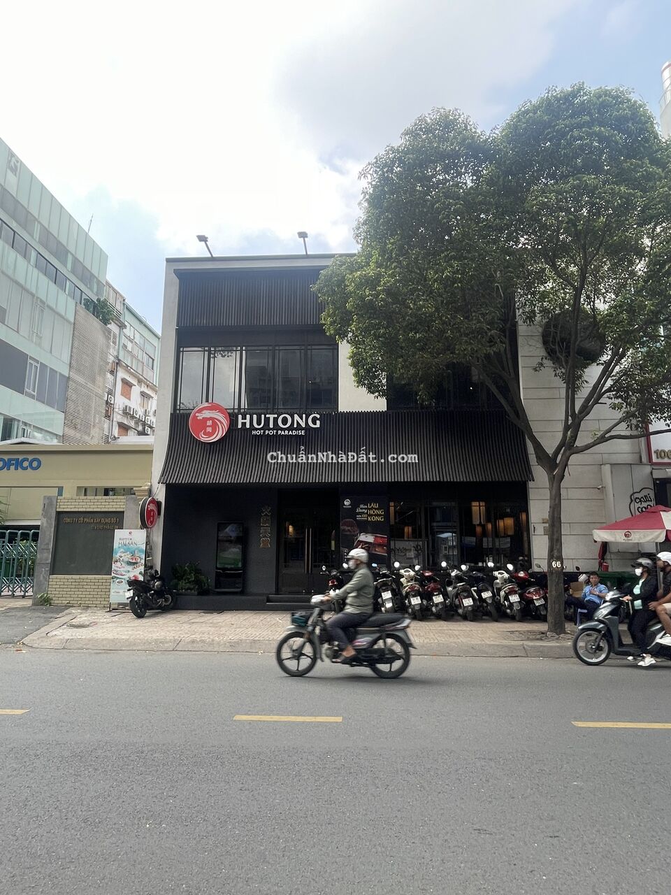 Cho thuê nhà MT đường Nguyễn Trãi, Quận 1. DT 8m x 30m - Trệt - 4 Lầu Thang máy Cho thuê nhà MT đường Nguyễn Trãi, Quận 1. DT 8m x 30m - Trệt - 4 Lầu Thang máy