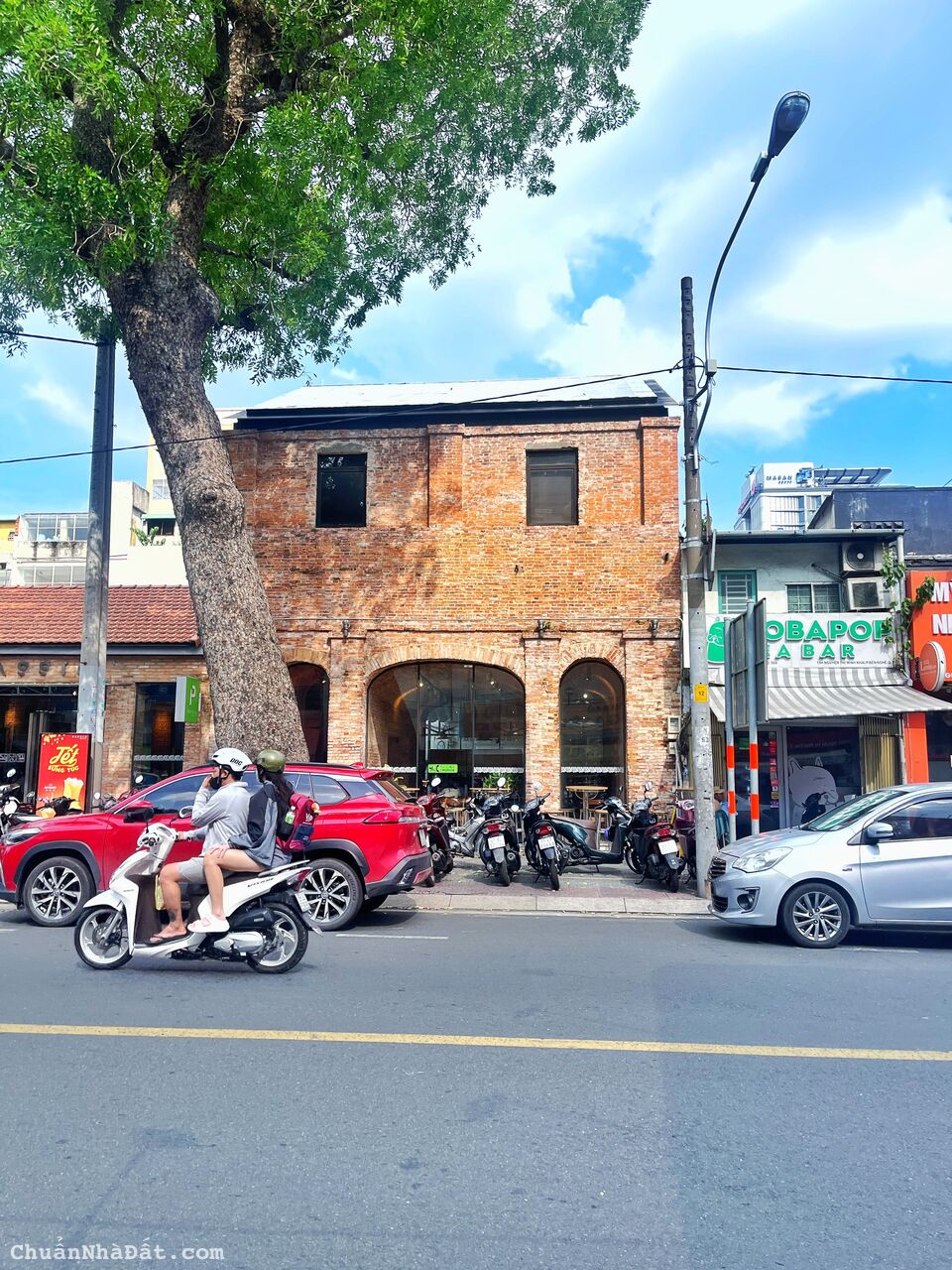 Cho thuê nhà mặt tiền đường Trương Định, P. VTS, Q.3 - DT 8m x 20m - Trệt 3 Lầu Thang Máy Cho thuê nhà mặt tiền đường Trương Định, P. VTS, Q.3 - DT 8m x 20m - Trệt 3 Lầu Thang Máy