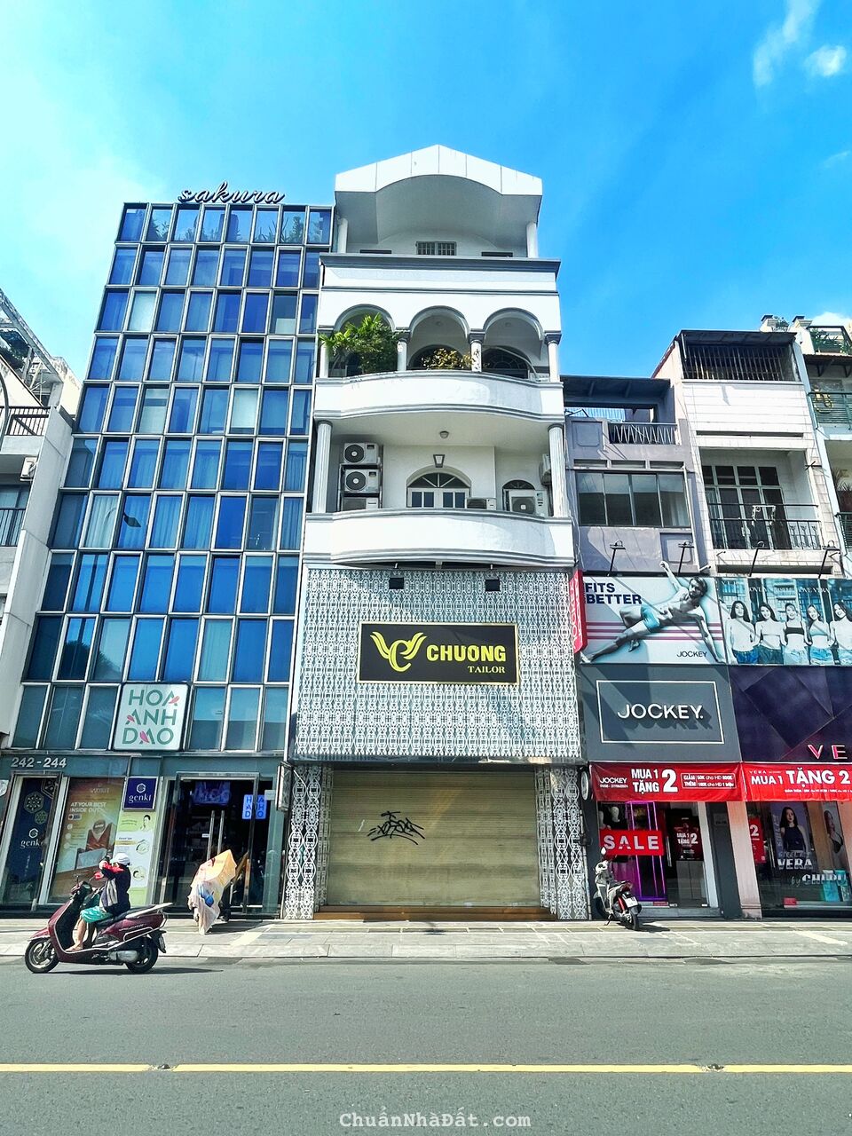 Cho Thuê Nhà Mặt Tiền đường Trần Quang Khải, Tân Định, Q.1 - DT 5m x 30m - Trệt 4 Lầu Thang máy