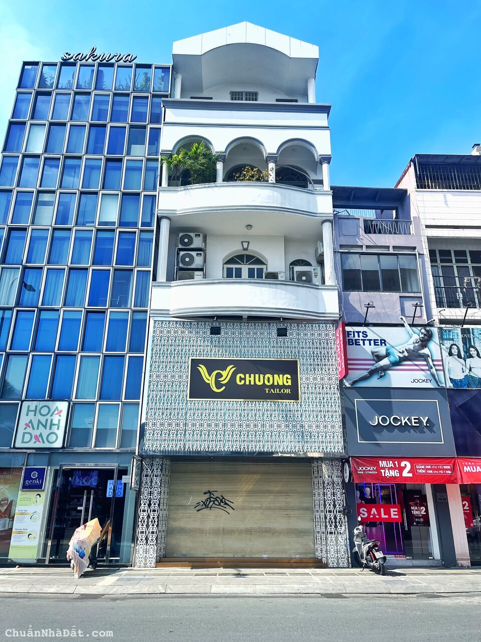 Cho Thuê Nhà Mặt Tiền đường Trần Quang Khải, Tân Định, Q.1 - DT 5m x 30m - Trệt 4 Lầu Thang máy