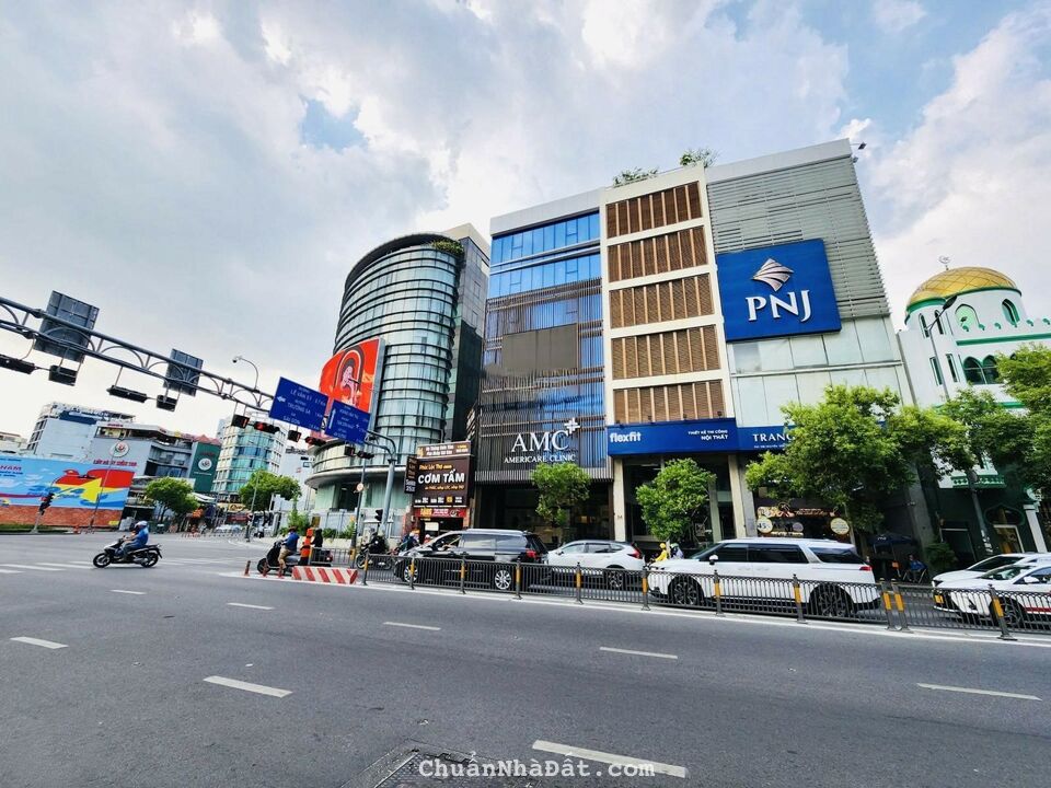 Bán gấp toà building Nguyễn Văn Trỗi, Phú Nhuận. 12x19m/5 tầng/HĐT 2,2 tỷ/năm. Giá 46 tỷ