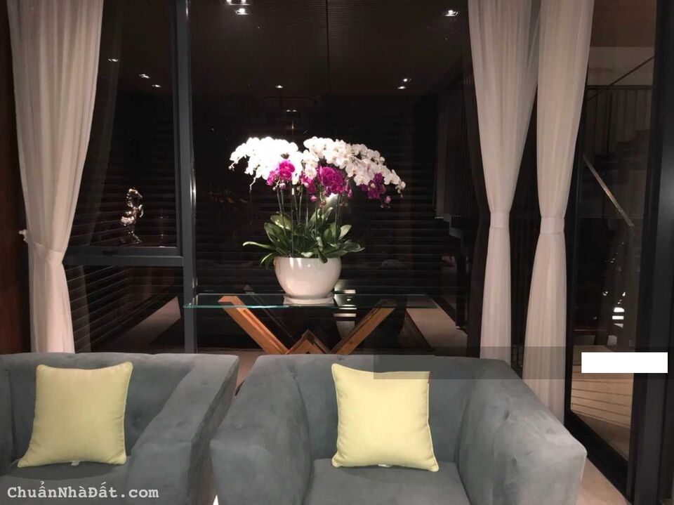 Nhà mới trên thị trường, bán nhà góc 2 MT Trần Hưng Đạo Q 1: 6x17m CN: 80m2 5 tầng giá bán lỗ 22 tỷ Nhà mới trên thị trường, bán nhà góc 2 MT Trần Hưng Đạo Q 1: 6x17m CN: 80m2 5 tầng giá bán lỗ 22 tỷ