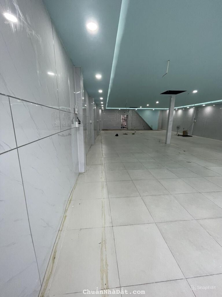 CHO THUÊ NHÀ MẶT TIỀN ĐƯỜNG 3/2 PHƯỜNG 14 Q10