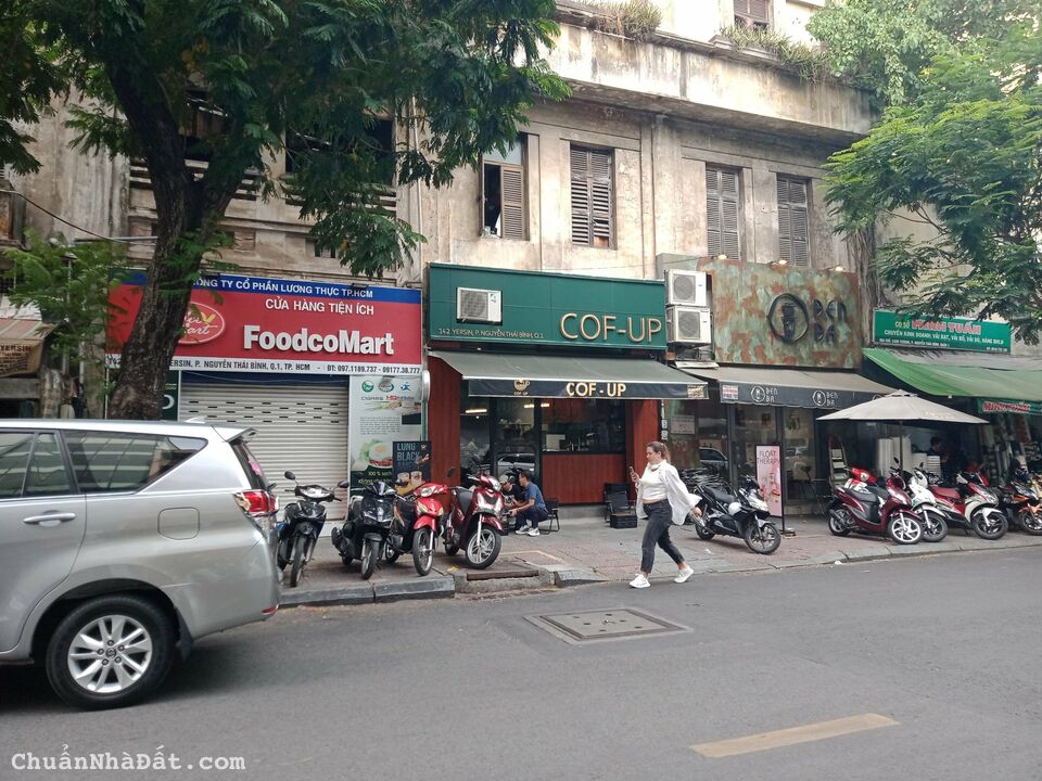 CHO THUÊ MẶT BẰNG ĐẮC ĐỊA NGAY TRUNG TÂM QUẬN 1  