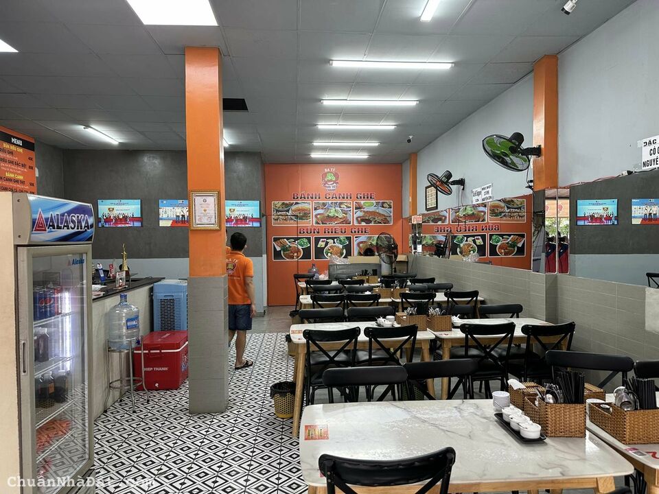 CHO THUÊ NHÀ MẶT TIỀN ĐƯỜNG ĐỒNG ĐEN, P11, QUẬN TÂN BÌNH CHO THUÊ NHÀ MẶT TIỀN ĐƯỜNG ĐỒNG ĐEN, P11, QUẬN TÂN BÌNH