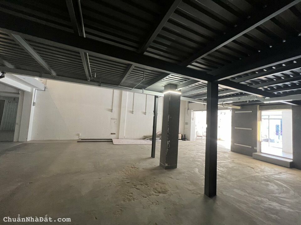 CHO THUÊ NHÀ MẶT TIỀN ĐƯỜNG QUỐC HƯƠNG, P THẢO ĐIỀN Q2