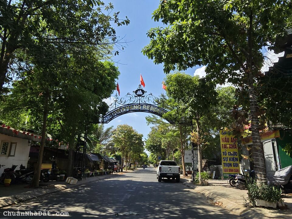 Nhà 1 trệt 1 lầu+sân thượng HXH khu Nam Khang, Nguyễn Duy Trinh,Long trường,quận 9 Nhà 1 trệt 1 lầu+sân thượng HXH khu Nam Khang, Nguyễn Duy Trinh,Long trường,quận 9
