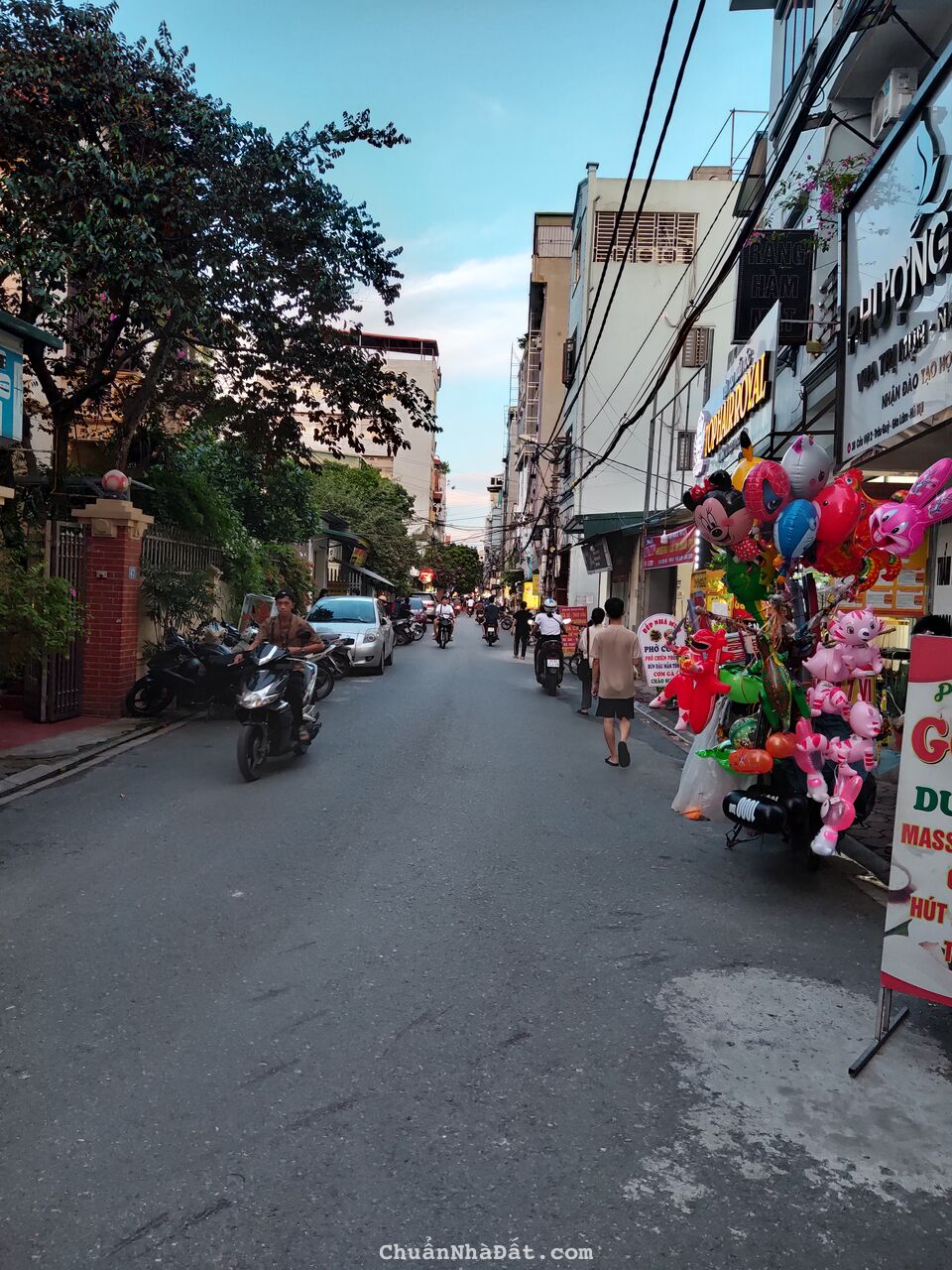 Bán nhà 3 tầng Kinh doanh Cửu Việt 2 tt Trâu Quỳ 57m2 Giá 10,1 tỷ 