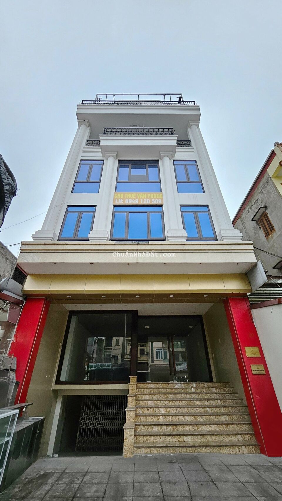 Cho Thuê Tòa Nhà Văn Phòng 200m2/sàn, 5 tầng, Số 402-404, Mặt Đường Nguyễn Trãi, Phường Võ Cường, T