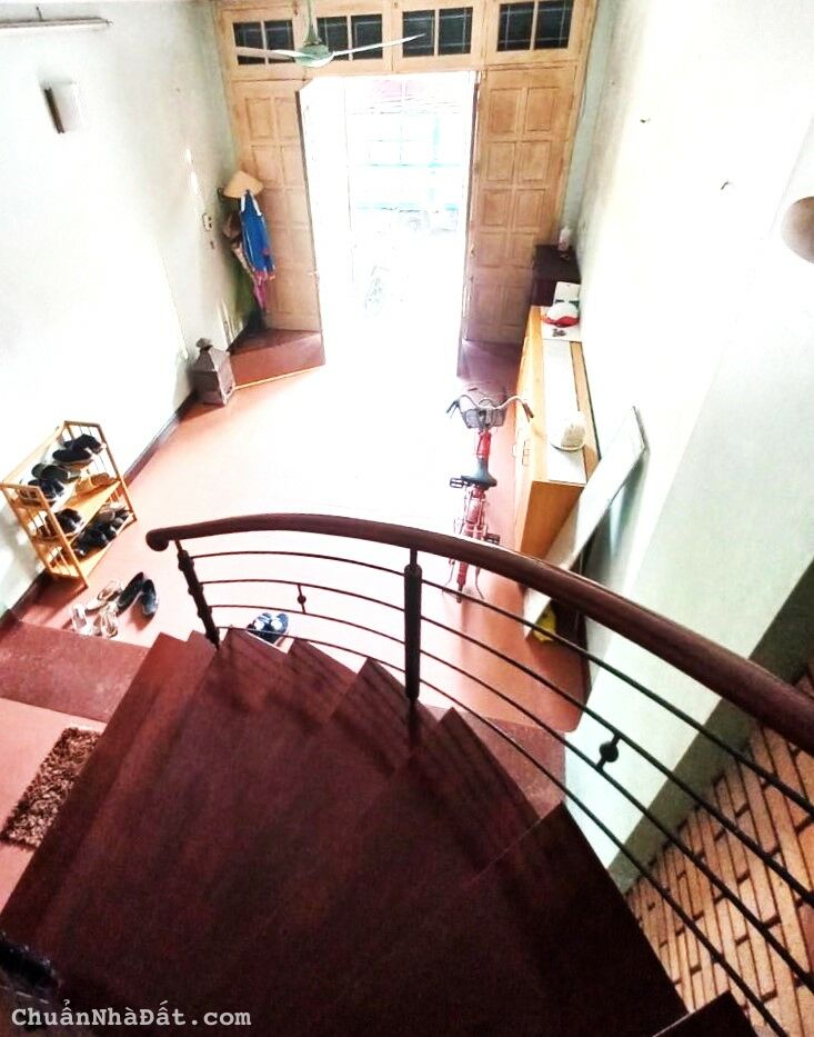 Bán nhà phố Giang Văn Minh 52m2 x5 tầng giá 31 tỷ