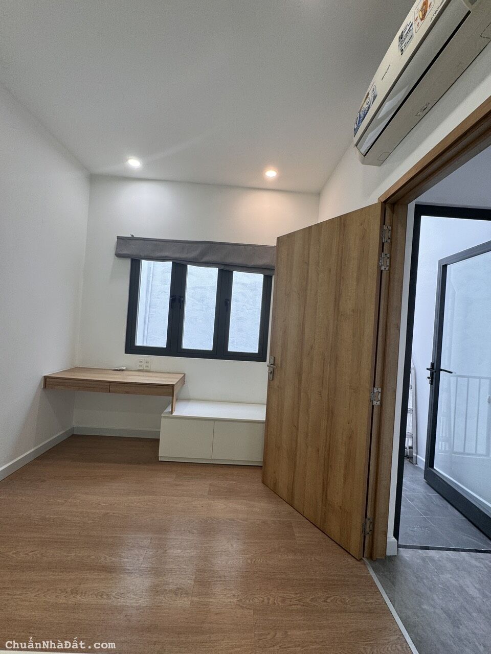 NHÀ 1 TRỆT 1 LẦU 3 PN 3 WC - DTSD 105m2, HẺM Ô TÔ RỘNG NHÀ 1 TRỆT 1 LẦU 3 PN 3 WC - DTSD 105m2, HẺM Ô TÔ RỘNG