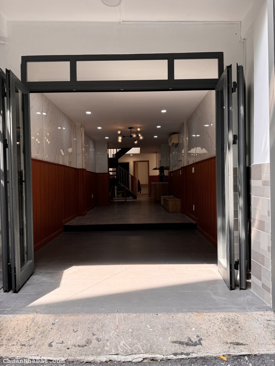 NHÀ 1 TRỆT 1 LẦU 3 PN 3 WC - DTSD 105m2, HẺM Ô TÔ RỘNG NHÀ 1 TRỆT 1 LẦU 3 PN 3 WC - DTSD 105m2, HẺM Ô TÔ RỘNG