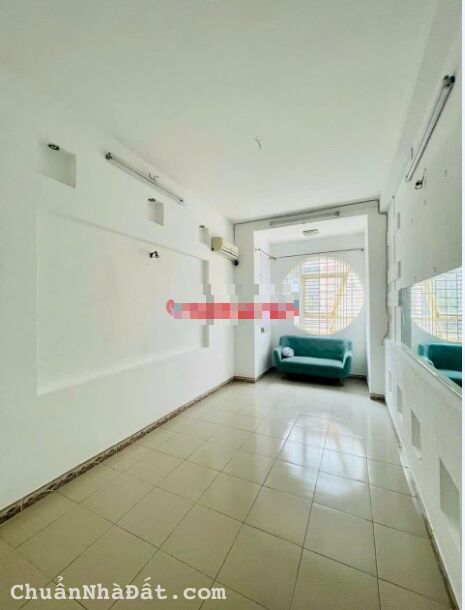 NHÀ 1 TRỆT 2 LẦU 4PN 3WC , CÓ  DTSD  144 m2 - HẺM Ô TÔ