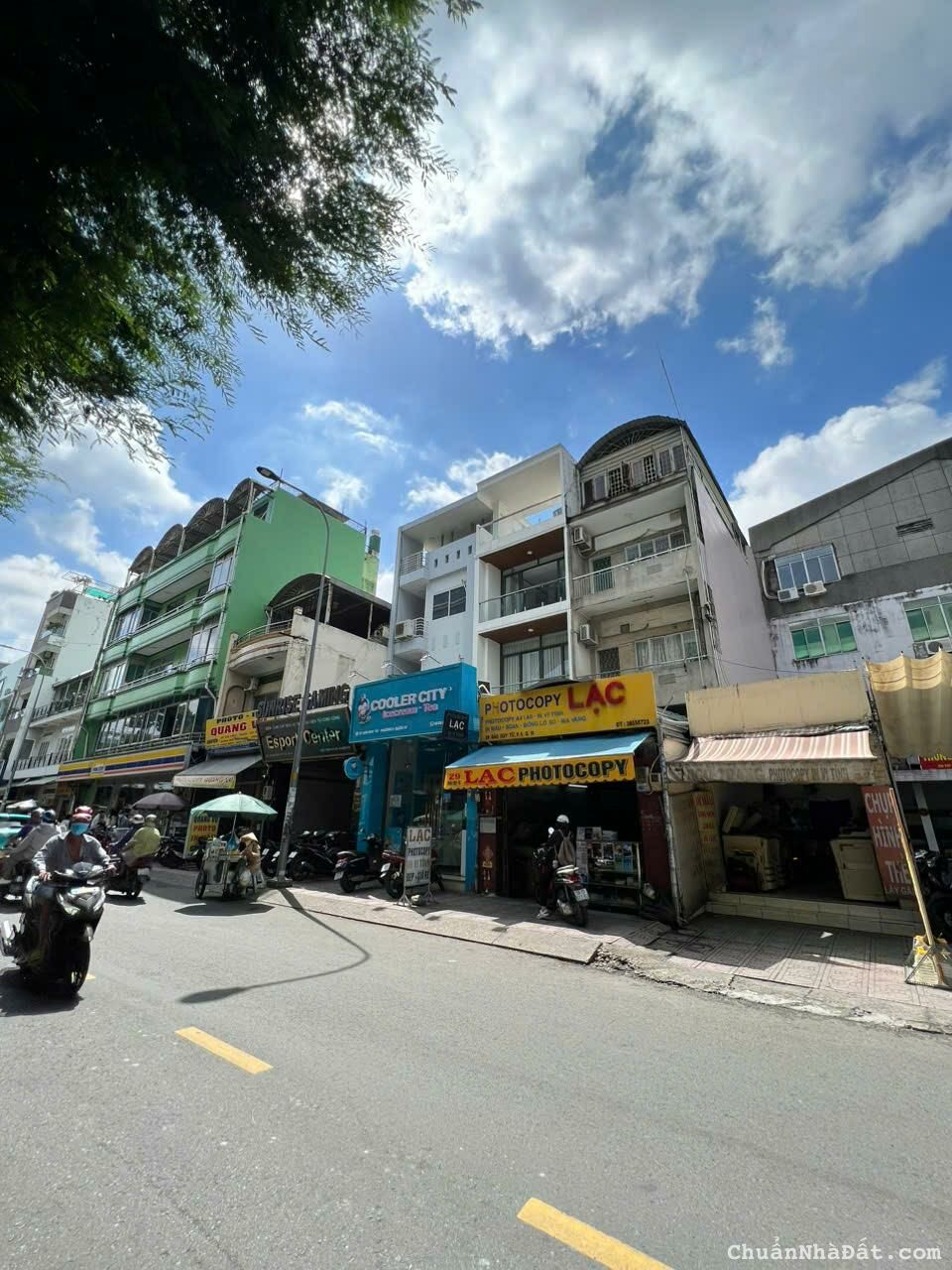 *Siêu Hiếm-Vị TRí VIP Mặt Tiền Đào Duy Từ Ngay ĐH Kinh Tế (4 X27m) Tầng Nhỉnh 33Tỷ