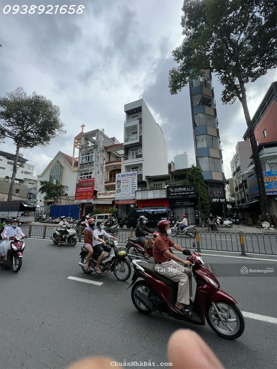 Bán Nhà Mặt Tiền Quận 10- Ngay Lê Hồng Phong-Hùng Vương 4X20, 6Tầng Thang Máy,HĐT.70TR/TH