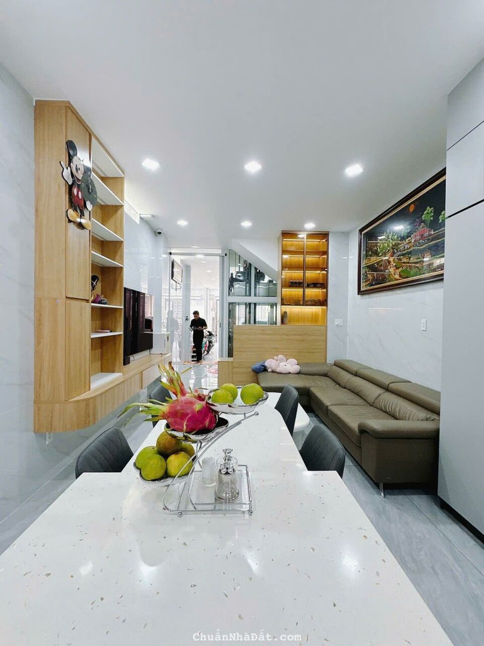 ☘️☘️Bán Nhà Đẹp Mặt Tiền Nguyễn Biểu Q5 Giáp Q1,76m-4Lầu có thang Máy Ôtô Ngủ Nhà 