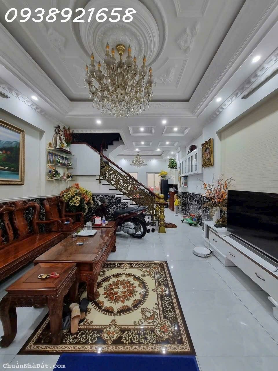 GẤPP- Mặt Tiền Nguyễn Cư Trinh, Q1 Gần KS bullman(4mx22),3 Tầng,Giảm 1Tỷ,Giá mới: 36.9 TỶ TL