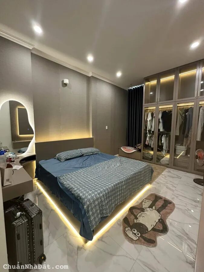 Bán Nhà Đẹp, Khu Vip Quận 5-HXH Quay Đầu (3.75X13)4Tầng, Hoàn Công Đủ, Chỉ 12.6TỶ Bán Nhà Đẹp, Khu Vip Quận 5-HXH Quay Đầu (3.75X13)4Tầng, Hoàn Công Đủ, Chỉ 12.6TỶ