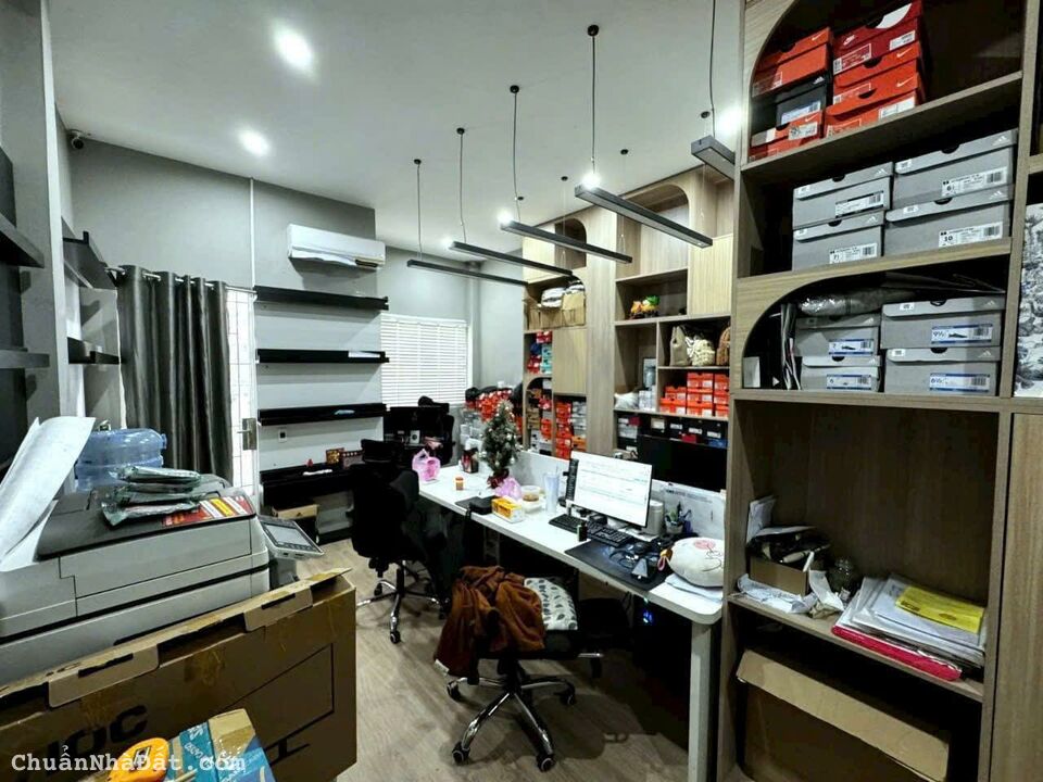 🏡 HÀNG HIẾM_Giá Tốt Quận 5_HXH 8M Quay Đầu_5Tầng Mới Đẹp_ Bùi Hữu Nghĩa_ Nhỉnh 16Tỷ   