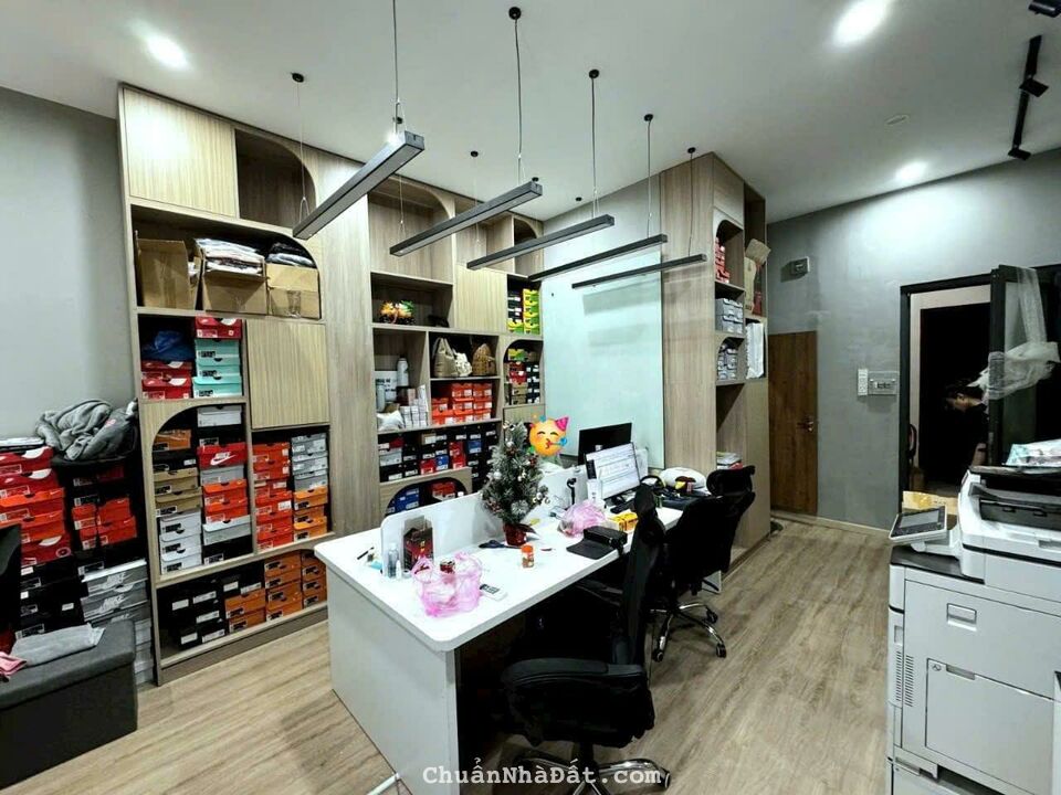 🏡 HÀNG HIẾM_Giá Tốt Quận 5_HXH 8M Quay Đầu_5Tầng Mới Đẹp_ Bùi Hữu Nghĩa_ Nhỉnh 16Tỷ   