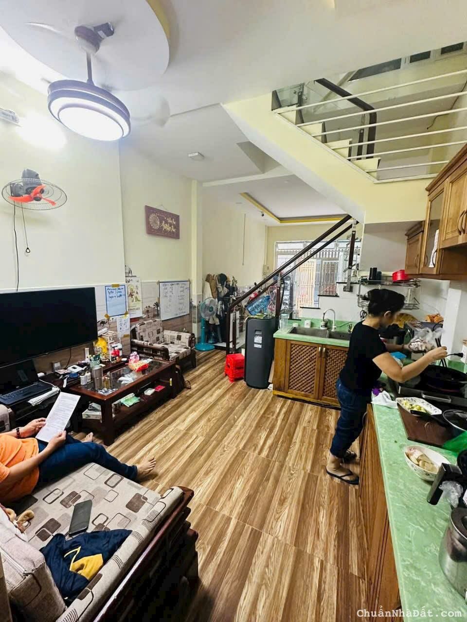 🌷NHỈNH 7 TỶ-NHÀ SÁT MẶT TIỀN HẢI THƯỢNG LÃN ÔNG Q5- 3 TẦNG (3,8X12,5) 🌷NHỈNH 7 TỶ-NHÀ SÁT MẶT TIỀN HẢI THƯỢNG LÃN ÔNG Q5- 3 TẦNG (3,8X12,5)