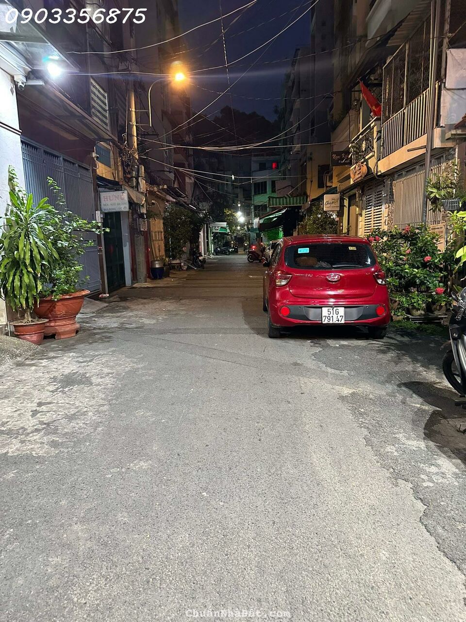 GIÁP QUẬN 10-Nhà 2 Mặt tiền Hẻm Ôtô KD-5Tầng,5PN Sổ Vuông Đẹp, Hoàn Công Đủ XÍU 6TỶ