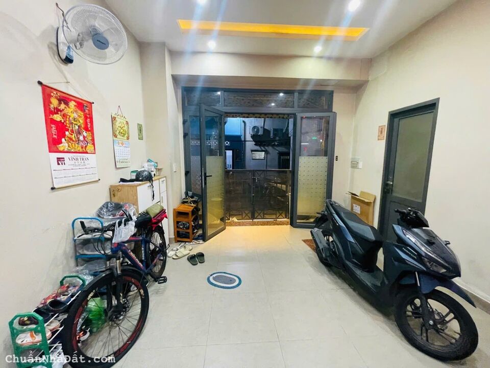 🎉🎉🎉SIÊU HIẾM QUẬN 5_Hẻm XeTải, Ôtô Vào Nhà_Ngang bự 5,2X14_2 Mặt Hẻm_4Tầng Mới đẹp