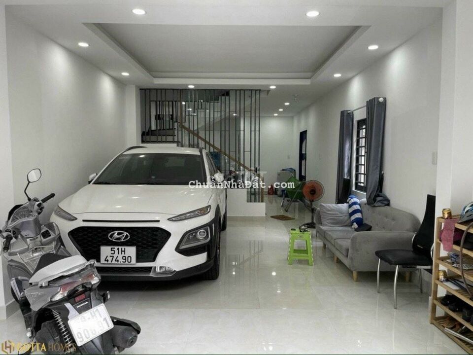 **Chỉ 10,5TỶ-XE TẢI QUAY ĐẦU (3.8X22) nở hậu, 1Căn Ra MT Nguyễn Văn Đừng Quận 5 