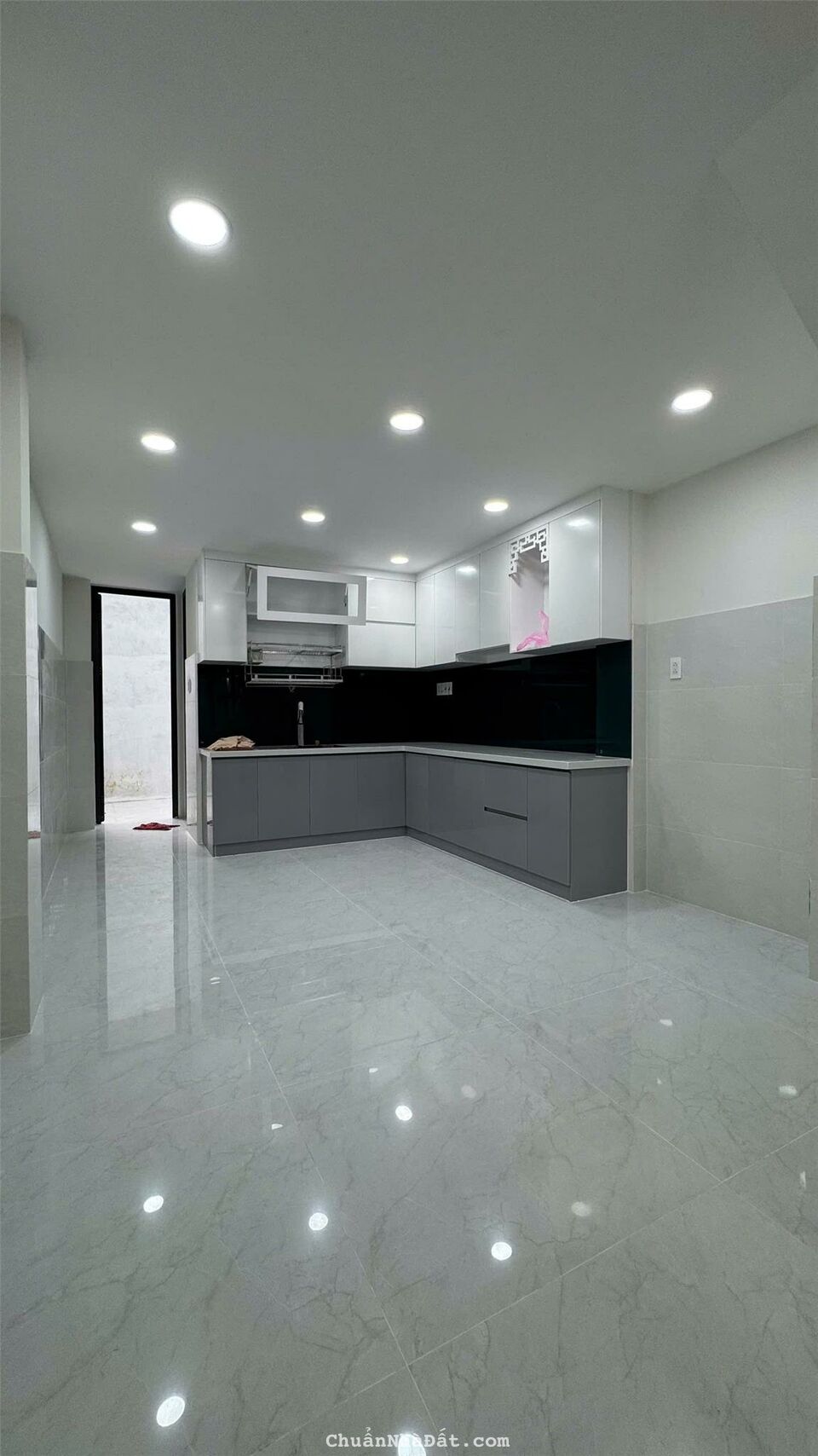 ✅  BÁN NHÀ MỚI ĐẸP VÀO Ở NGAY,HXH GẦN MT  TRẦN HƯNG ĐẠO   GIÁP Q1 -5TẦNG 3PN