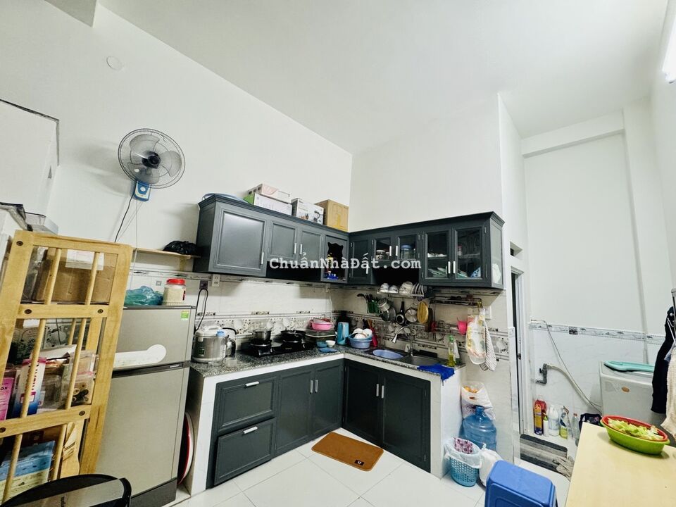 HUỲNH VĂN NGHỆ - TÂN BÌNH - Ô TÔ ĐỖ CỬA - NHÀ MỚI ĐẸP Ở LIỀN HUỲNH VĂN NGHỆ - TÂN BÌNH - Ô TÔ ĐỖ CỬA - NHÀ MỚI ĐẸP Ở LIỀN