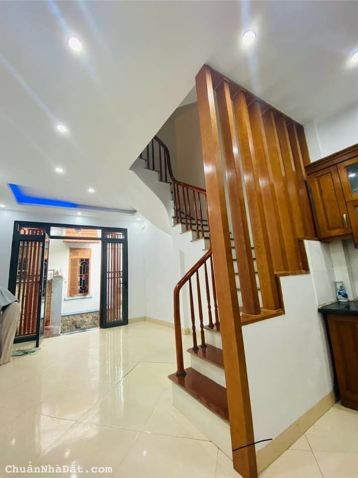 34M*4T _ MT 3.6M_4.8 TỶ_ ĐÌNH QUÁN- BẮC TỪ LIÊM- NGÕ TO THOÁNG SÁNG 20M RA ĐƯỜNG OTO - SỔ ĐỎ NỞ HẬU