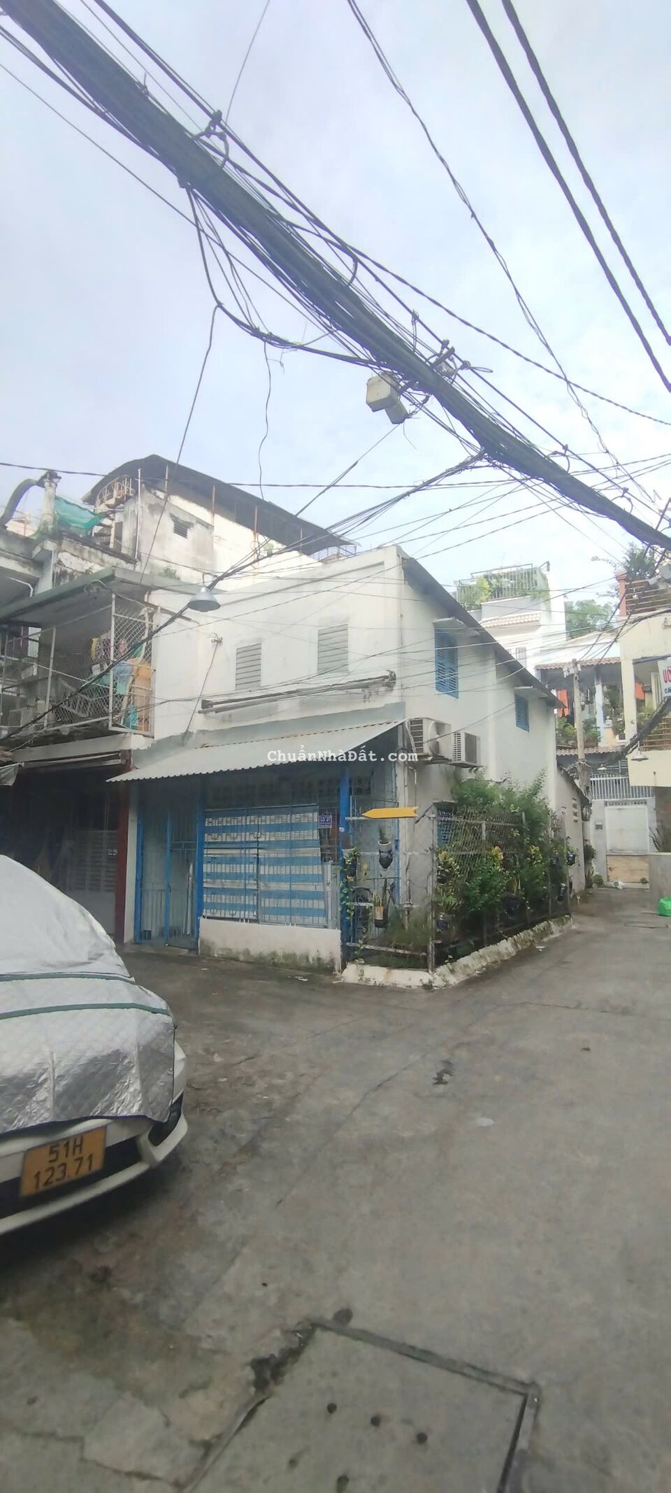 Bán nhà 2MT hẻm ô tô, ngay Bv ung bướu.shr