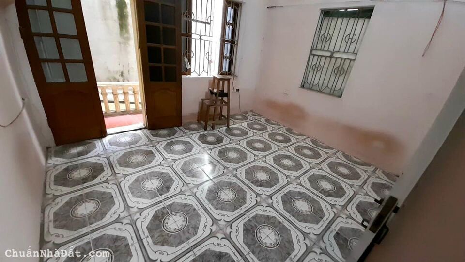 NHÀ PHỐ NGỌC THUỴ, 34M x 3T, CHỈ 3.4 TỶ, NGÕ Ô TÔ, MẶT TIỀN RỘNG, THOÁNG SÁNG