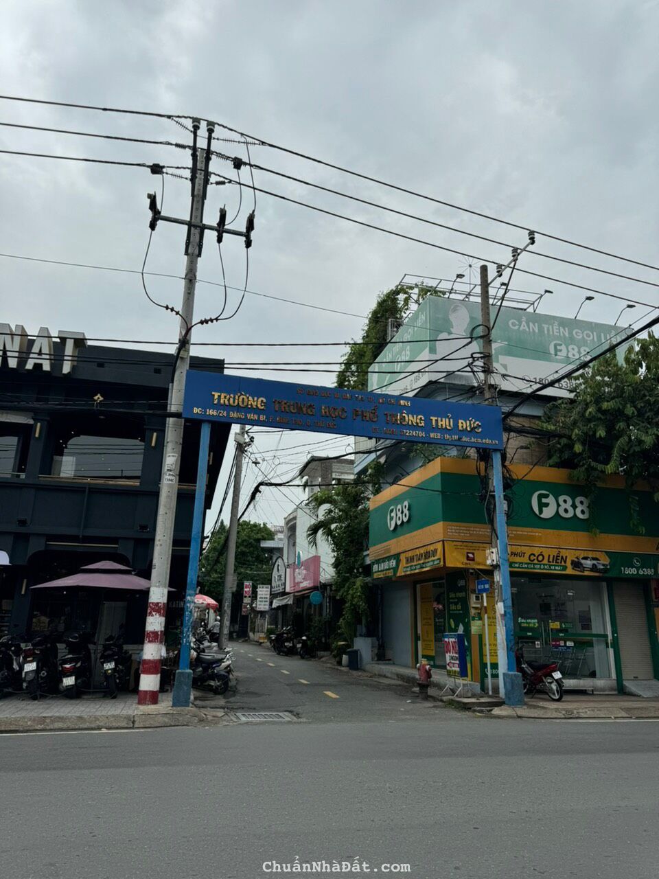 Chính chủ cần bán biệt thự số 166/12 Đặng Văn Bi Phường Bình Thọ Quận Thủ Đức cũ. LH:0931351494.