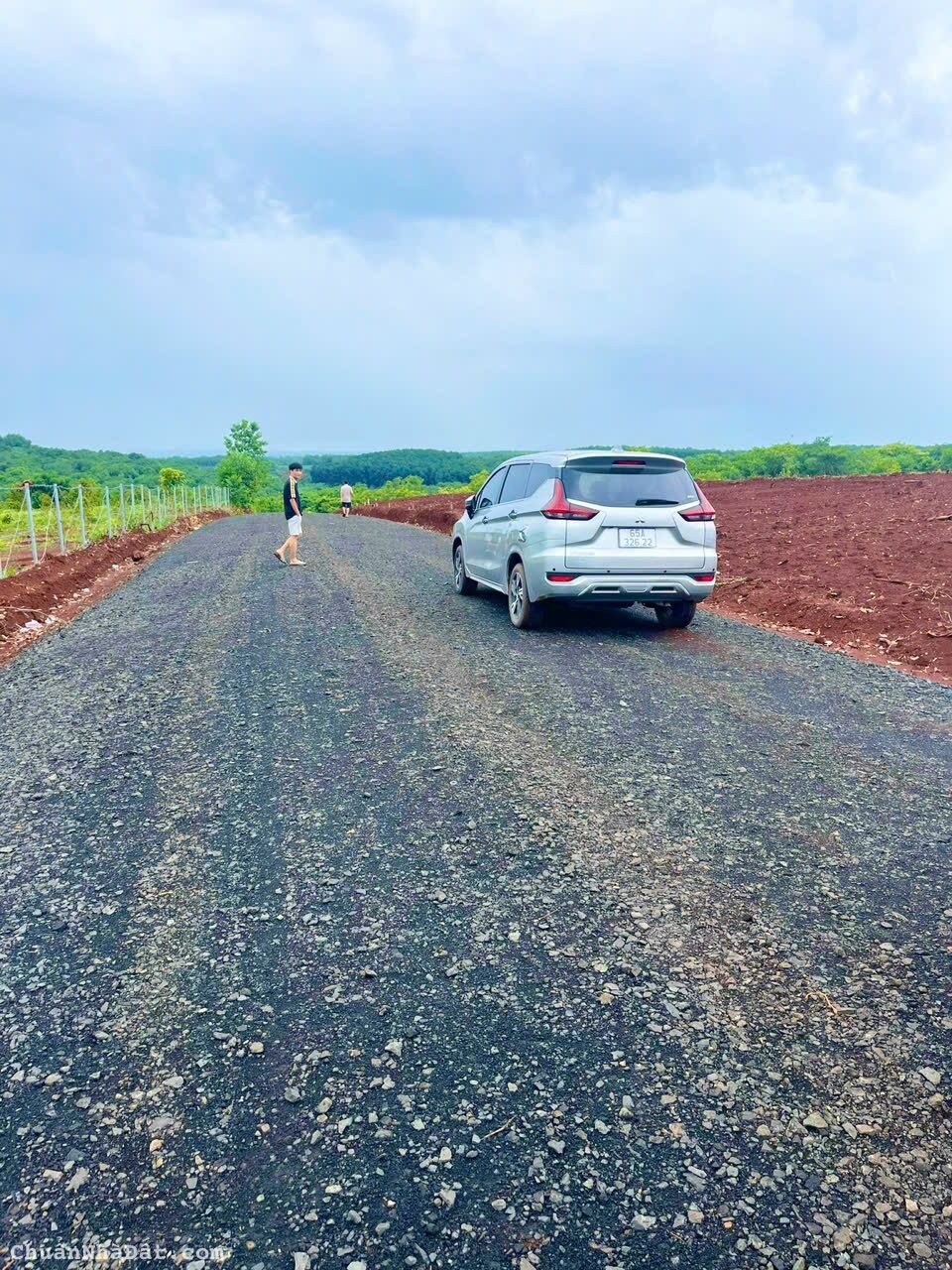 Đất dân giá ngộp cần ra nhanh ở xã Tân Hưng H.Đồng Phú 3000m2 SHR chỉ 450tr 1 sào. Lh:0396433952.