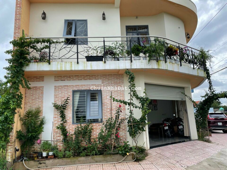 Nhà 2MT đường nhựa Hoa Tulip khu vực 4 TT.Đức Hoà, 77m2 SHR chỉ 1.6 tỷ. Lh:0906857935. Nhà 2MT đường nhựa Hoa Tulip khu vực 4 TT.Đức Hoà, 77m2 SHR chỉ 1.6 tỷ. Lh:0906857935.