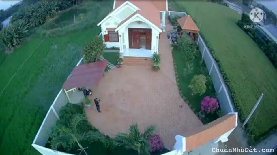 Nhà vườn tại Long An 458m2 full thổ cư, 3PN, 2WC sẵn SHR chỉ 4,9 tỷ. Lh zalo 0862138822. Nhà vườn tại Long An 458m2 full thổ cư, 3PN, 2WC sẵn SHR chỉ 4,9 tỷ. Lh zalo 0862138822.