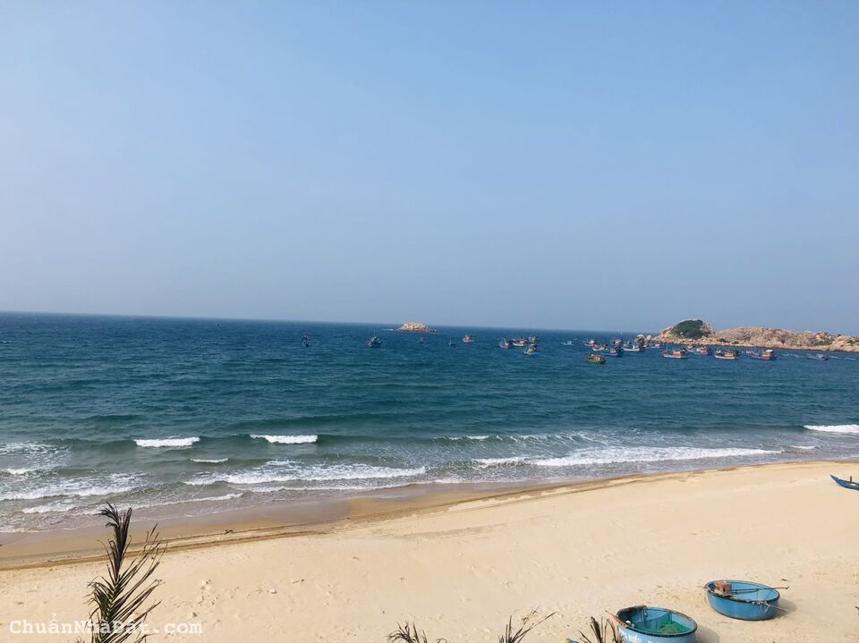 Bán KHÁCH SẠN tại Phú Yên 16 phòng 659m2 SHR 20 tỷ. Lh: 0982775499 Bán KHÁCH SẠN tại Phú Yên 16 phòng 659m2 SHR 20 tỷ. Lh: 0982775499