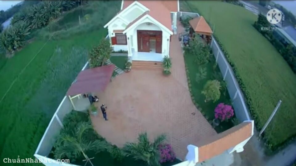 Nhà vườn Long An 458m thổ 3PN2WC sẵn SHR 5,1 tỷ. Lh zalo +46764148448 (quốc gia Thụy Điển) Nhà vườn Long An 458m thổ 3PN2WC sẵn SHR 5,1 tỷ. Lh zalo +46764148448 (quốc gia Thụy Điển)