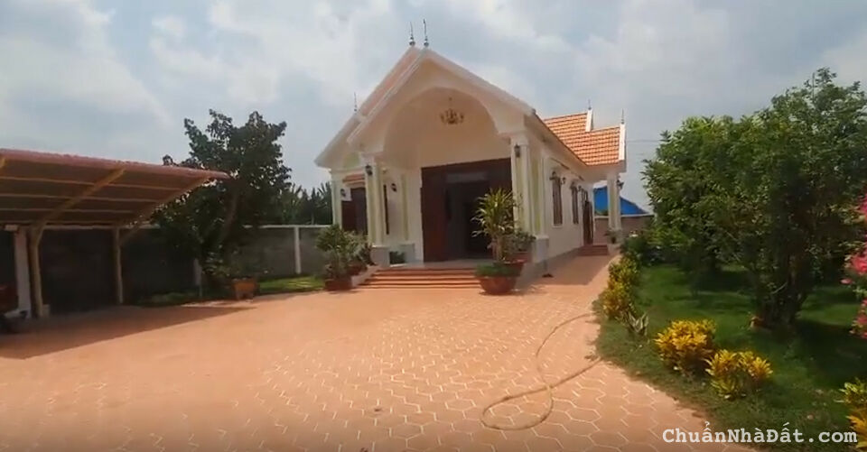 Nhà vườn Long An 458m thổ 3PN2WC sẵn SHR 5,1 tỷ. Lh zalo +46764148448 (quốc gia Thụy Điển) Nhà vườn Long An 458m thổ 3PN2WC sẵn SHR 5,1 tỷ. Lh zalo +46764148448 (quốc gia Thụy Điển)