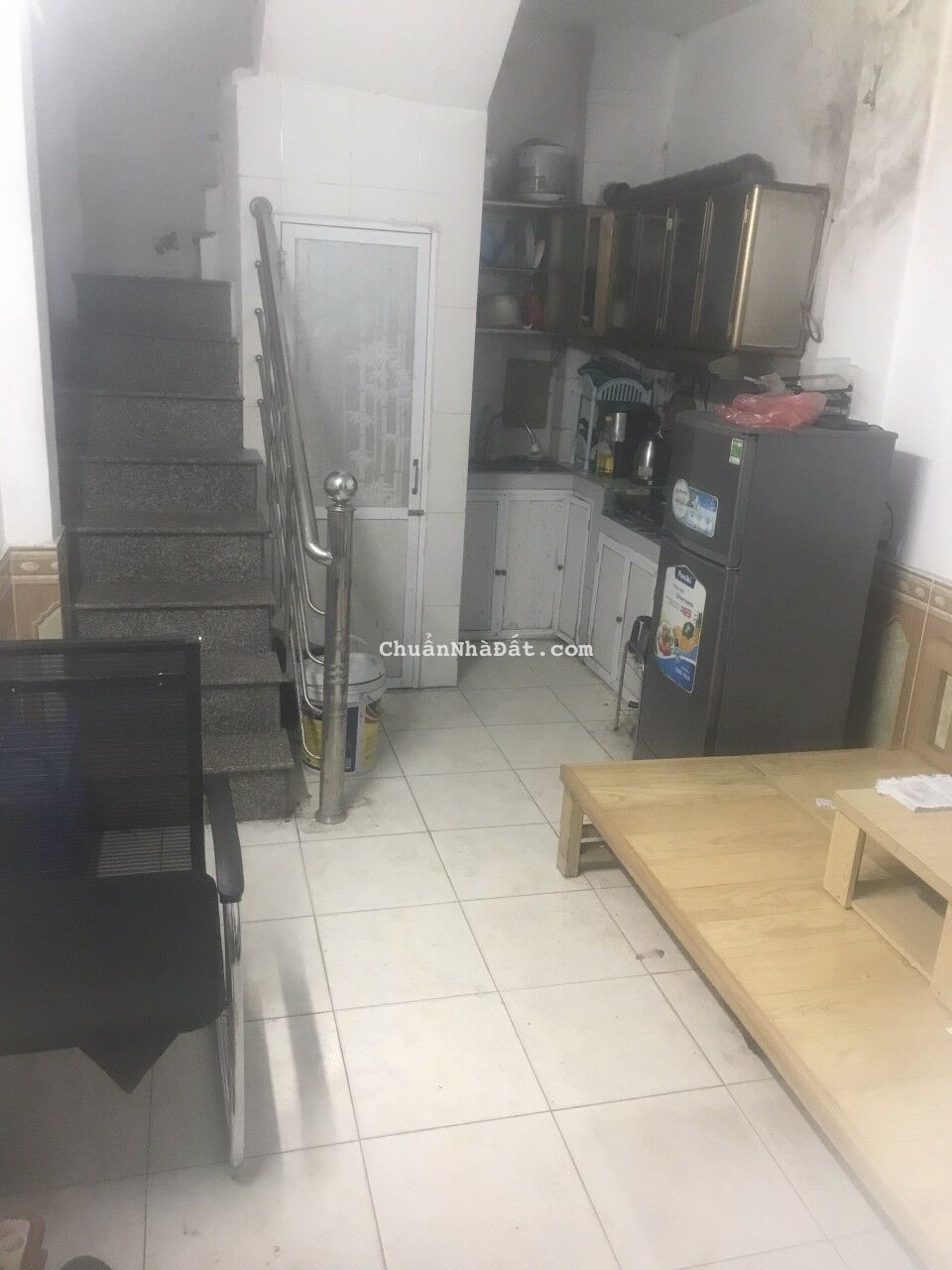 Cho thuê nhà nguyên căn đủ nội thất 20m2 x 3 tầng DTSD 60m2 . 4tr/th. LH:0345123139