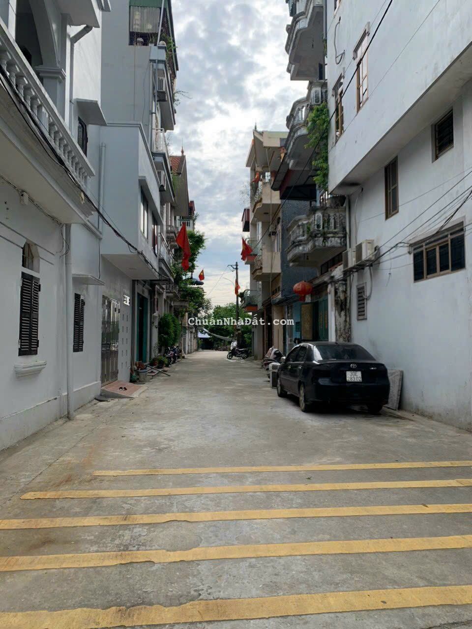 🔥🔥🔥 HOT HOT HOT Chính Chủ gửi bán gấp lô đất vị trí đẹp gần đường Cao Lỗ DT 96m giá 6 tỷ Xx