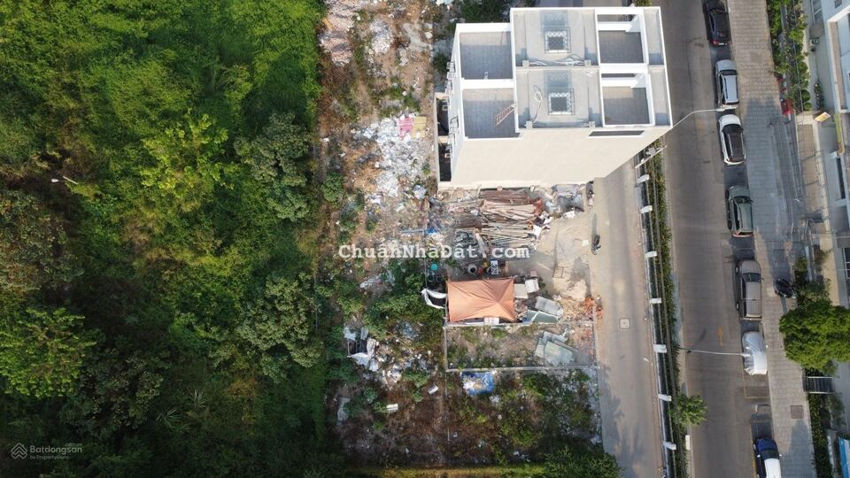 Chính chủ ký gửi bán gấp 52m2 giá 3 tỷ 200 An Dương Vương, Q8. Sổ hồng riêng, đường nhựa 10 m.