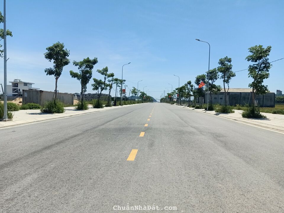 bán  đất  cửa  lò 