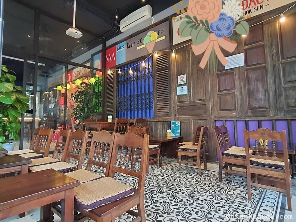 Bán nhà Mặt phố Nguyễn Văn Cừ - Trung tâm quận Long Biên - 65m2 - Giá đầu tư hấp dẫn. Bán nhà Mặt phố Nguyễn Văn Cừ - Trung tâm quận Long Biên - 65m2 - Giá đầu tư hấp dẫn.