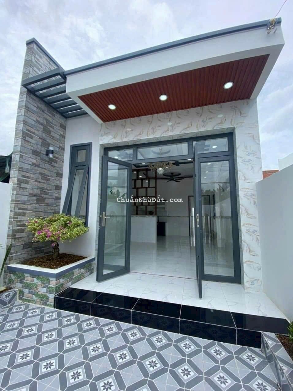 BÁN NHÀ C4, SHR HOÀN CÔNG ĐỦ, 106m2, 