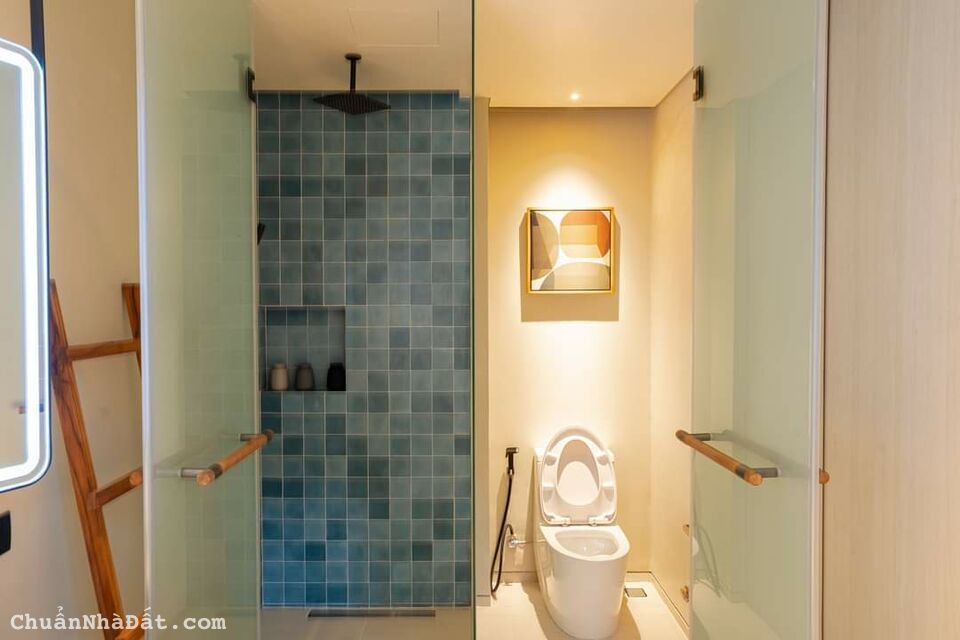 Bán căn villa 3 tầng mặt biển tại L'aurora Phú Yên. 0963213938