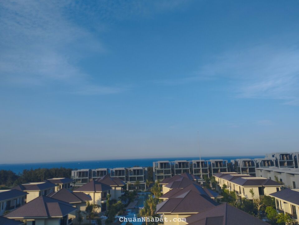 Bán nhaà đẹp 3-5 tầng mặt đường độc lập tại tuy hoà